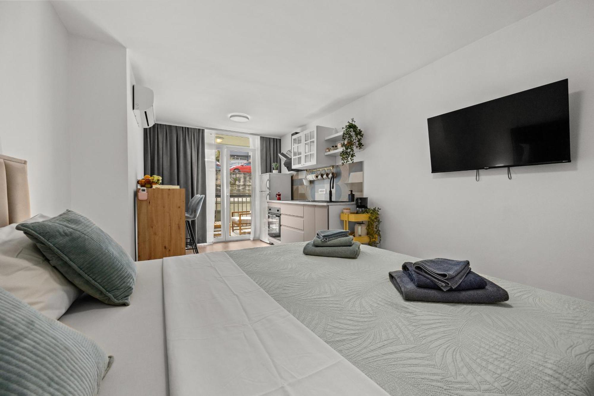 New Fiore, Appartamento Pola
